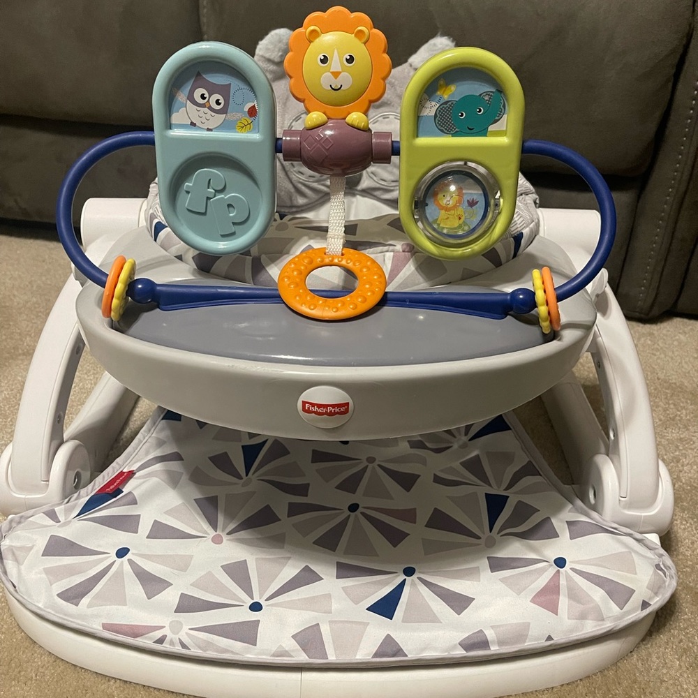 Fisher-Price Baby Premium Sit-Me-Up Floor Seat with Toy Tray